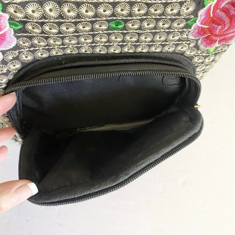 Unbranded Backpack Womens Medium Floral Rose Embroidered Boho‎ Black Excellent